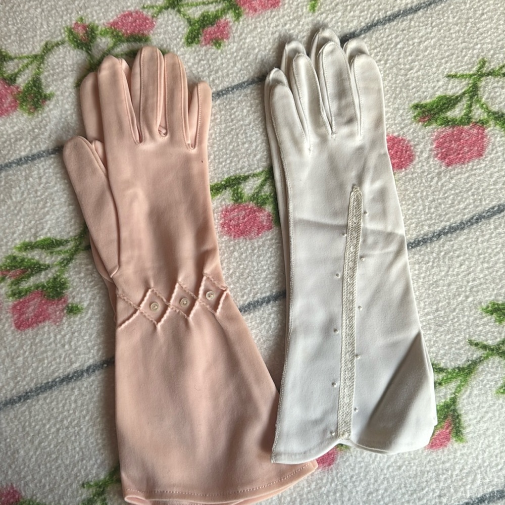 Beautiful Vintage gloves